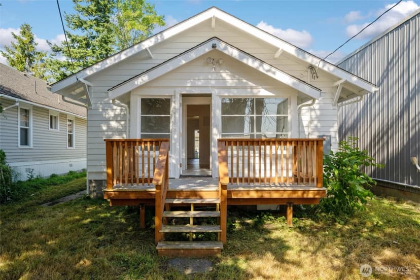 Property photo for 2014 Iron Street, Bellingham photo 22