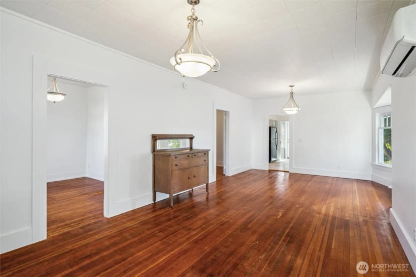 Property photo for 2014 Iron Street, Bellingham photo 6