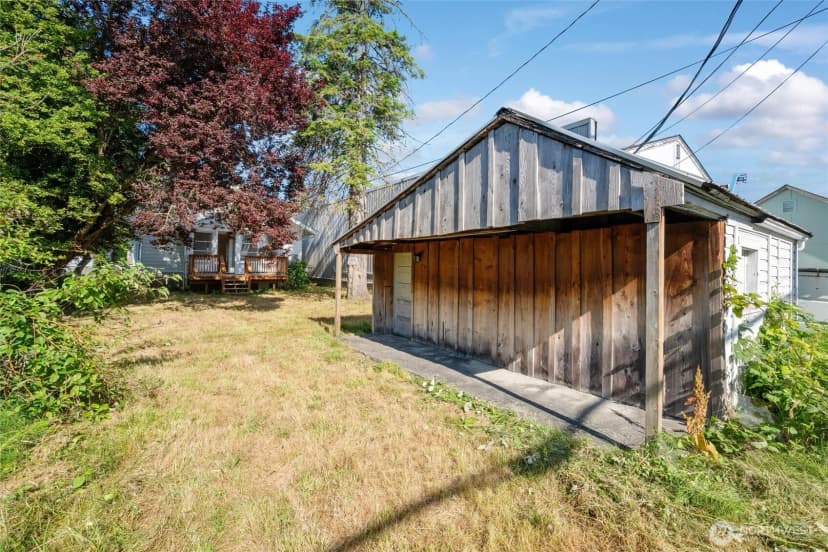 Property photo for 2014 Iron Street, Bellingham photo 27