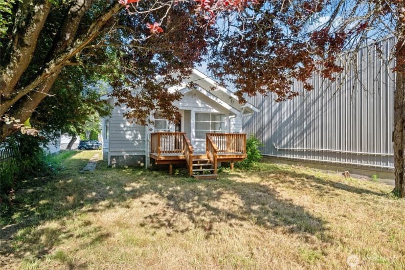 Property photo for 2014 Iron Street, Bellingham photo 25