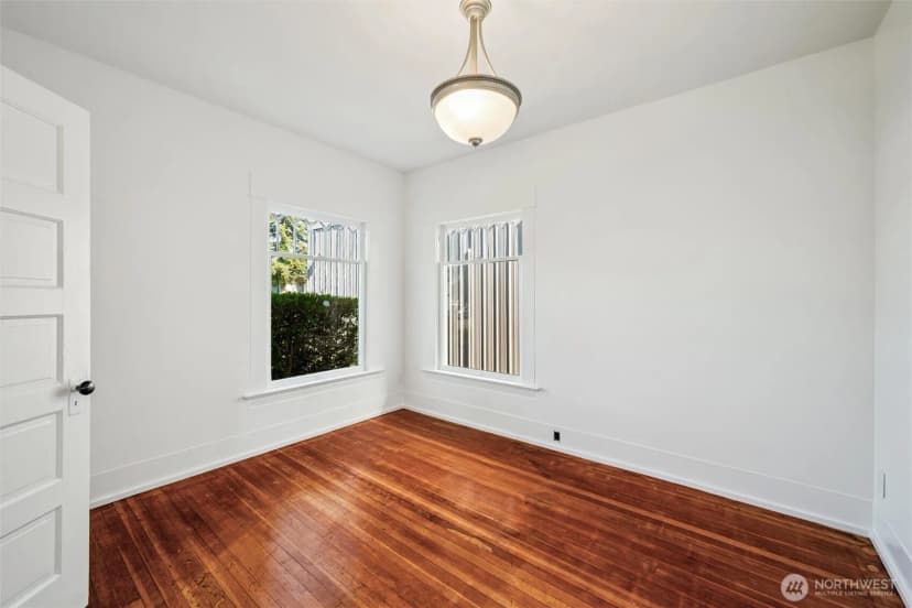 Property photo for 2014 Iron Street, Bellingham photo 15