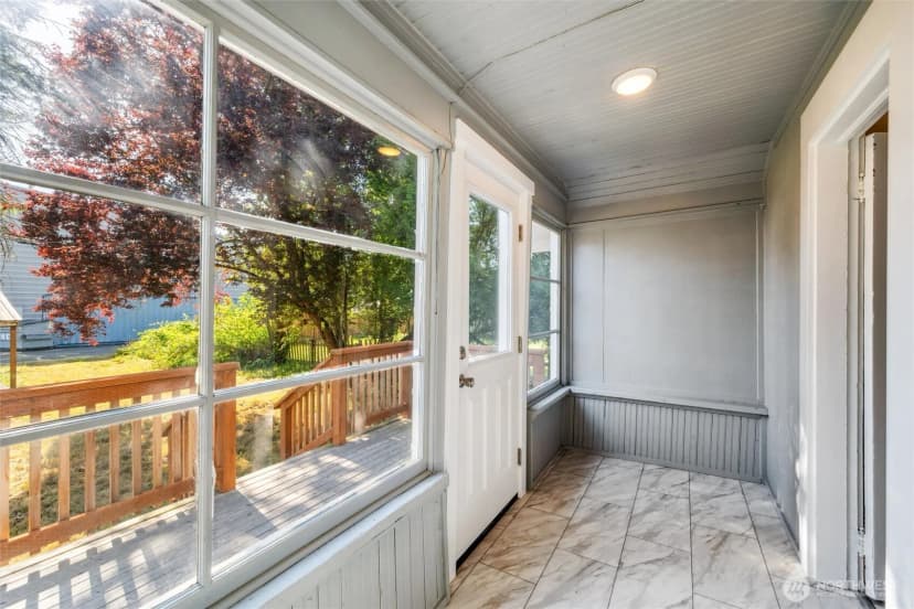 Property photo for 2014 Iron Street, Bellingham photo 19