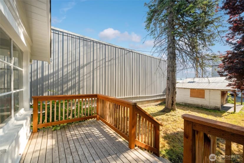 Property photo for 2014 Iron Street, Bellingham photo 21