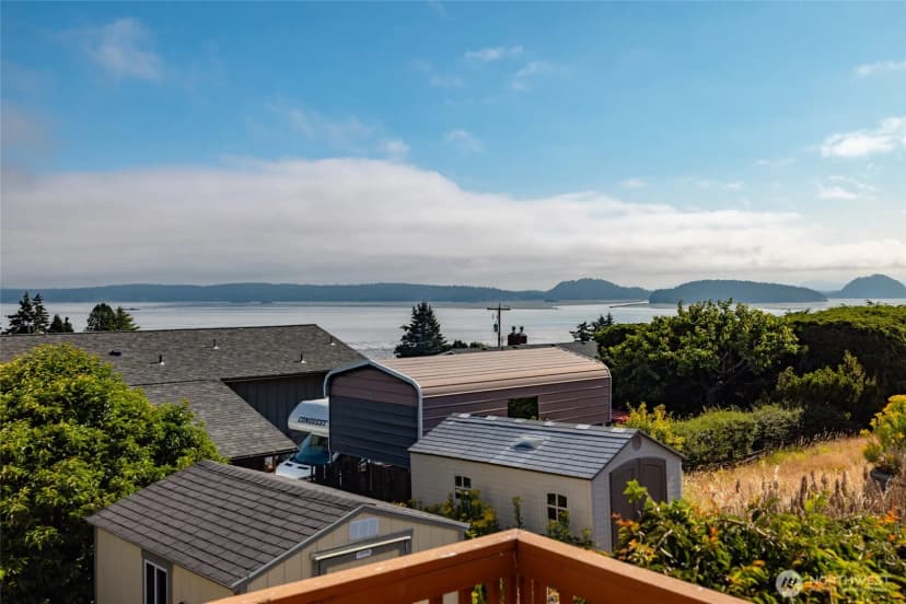 Property photo for 539 Birch Street, Oak Harbor photo 27