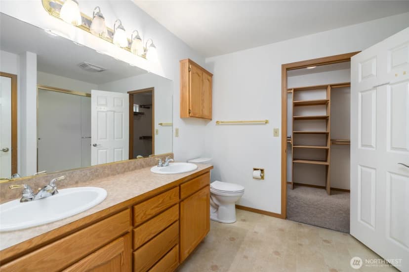 Property photo for 539 Birch Street, Oak Harbor photo 21