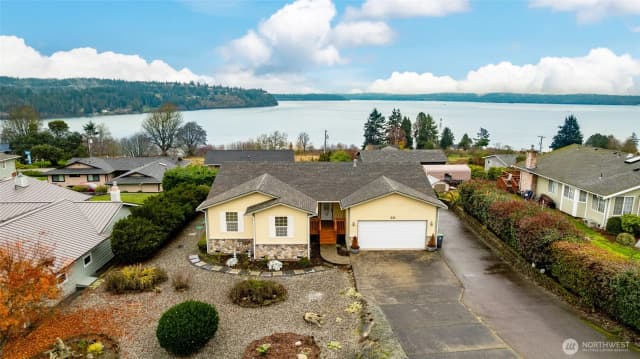 Property photo for 539 Birch Street, Oak Harbor photo 3