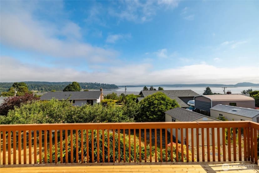 Property photo for 539 Birch Street, Oak Harbor photo 26