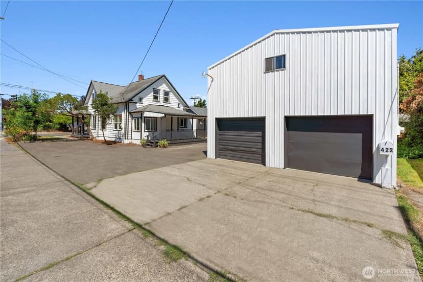 Property photo for 421 W Main Avenue, Puyallup photo 29