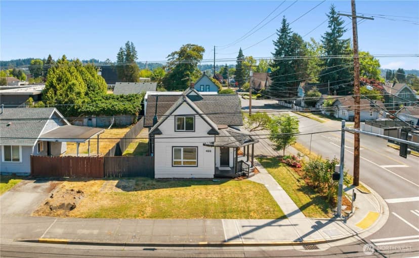Property photo for 421 W Main Avenue, Puyallup photo 33