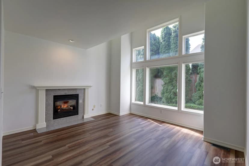 Property photo for 17583 110th Lane Se #10, Renton photo 5
