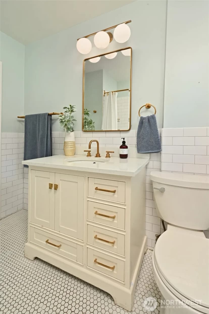 Property photo for 334 Ne 57th Street, Seattle photo 19