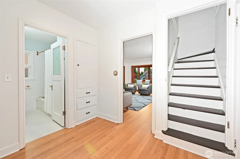 Property photo for 334 Ne 57th Street, Seattle photo 21