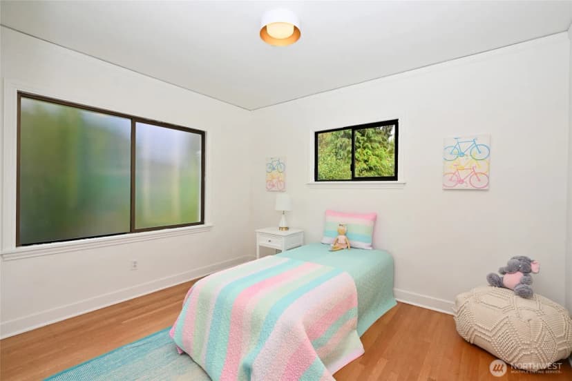 Property photo for 334 Ne 57th Street, Seattle photo 17