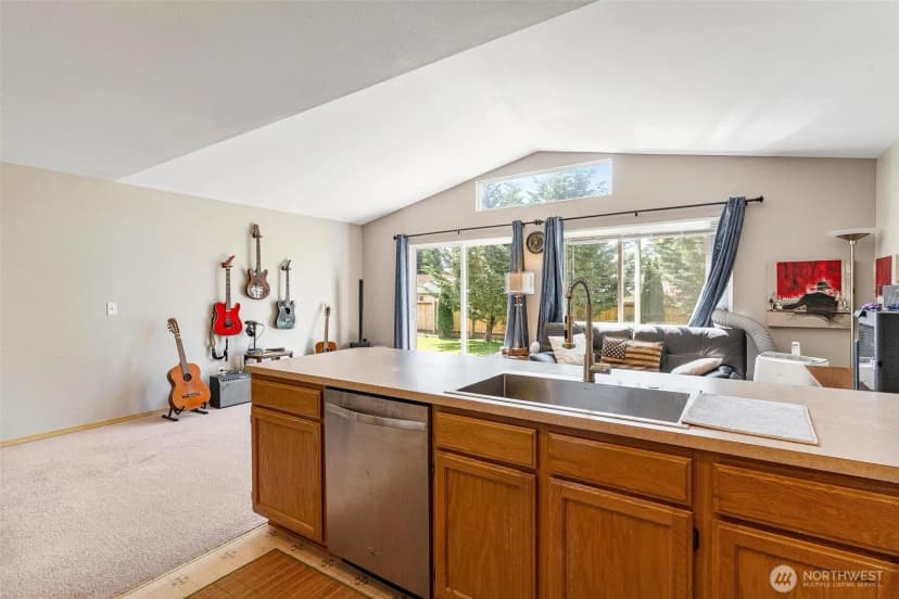 Property photo for 801 John Liner, Sedro Woolley photo 8