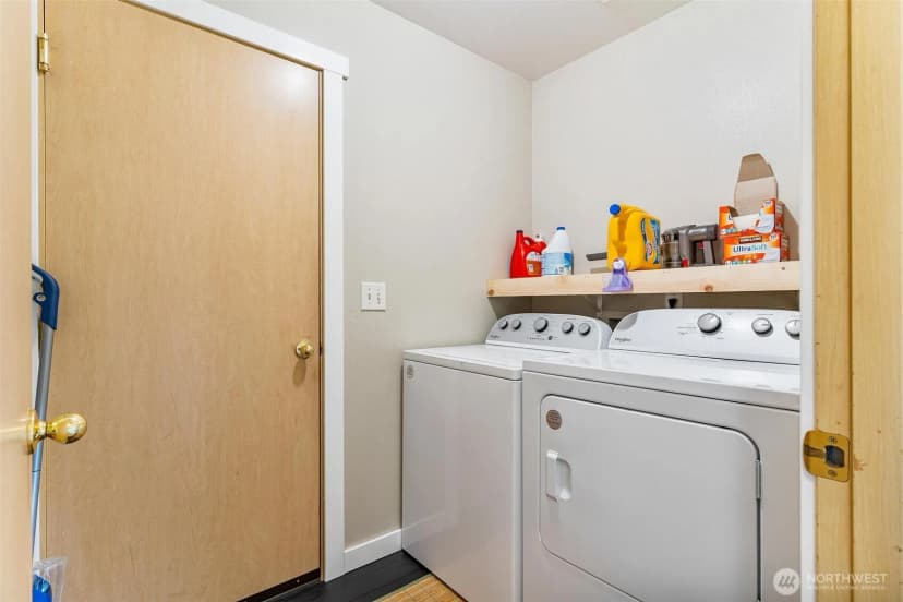 Property photo for 801 John Liner, Sedro Woolley photo 15