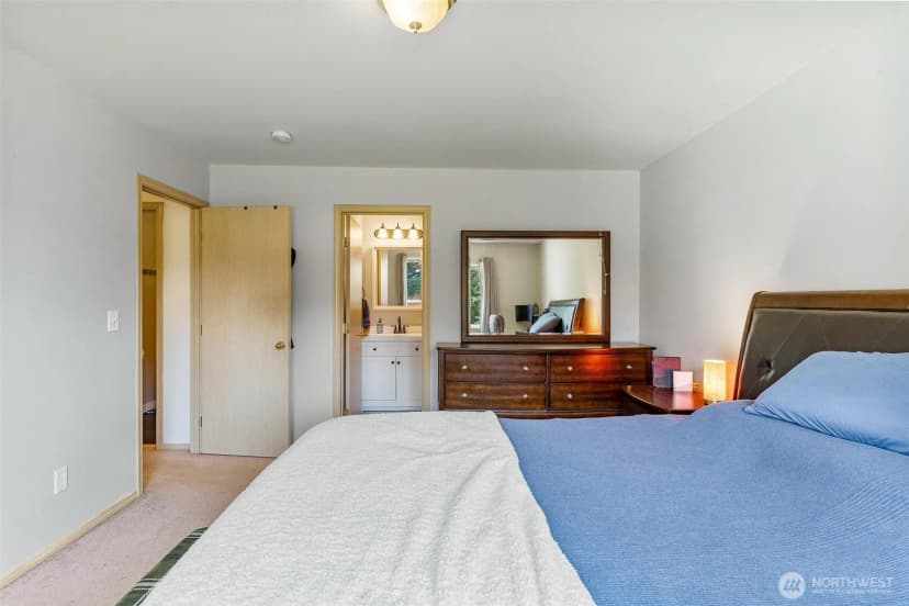Property photo for 801 John Liner, Sedro Woolley photo 10