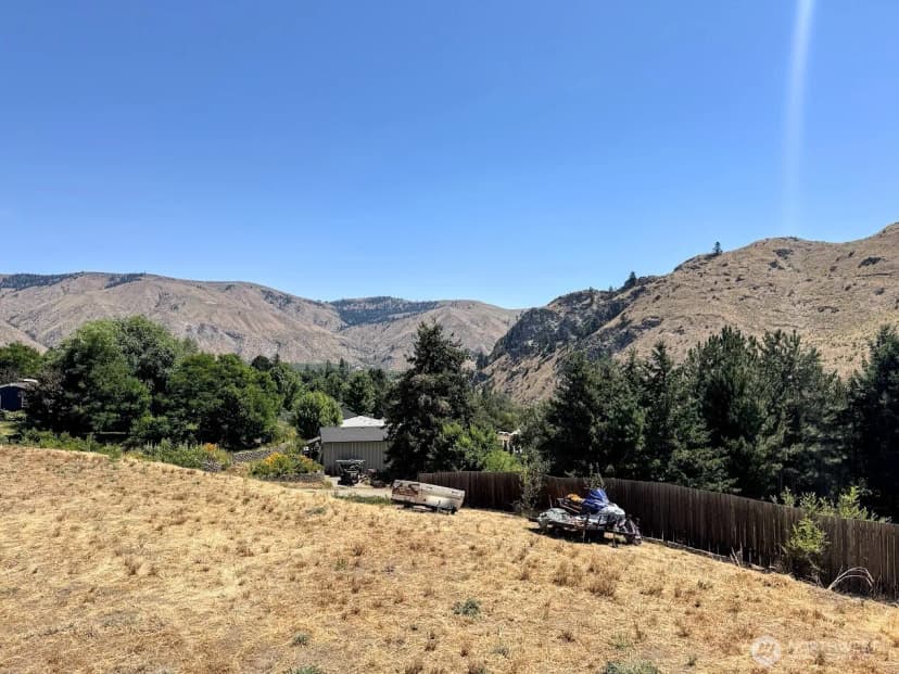 Property photo for 3076 Hedding Street, Entiat photo 28