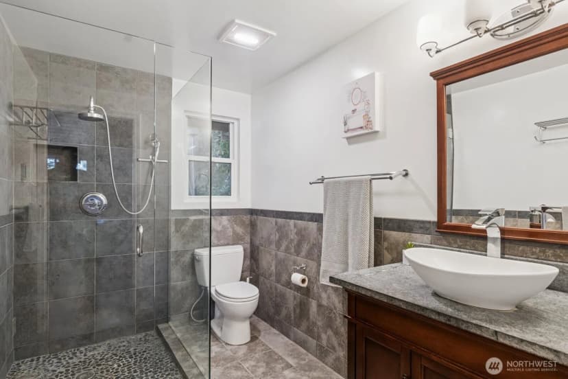 Property photo for 71 Quinault Lp, Port Townsend photo 19