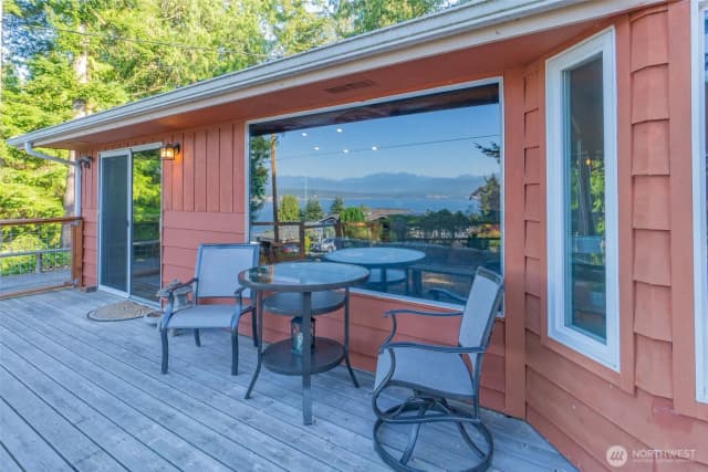 Property photo for 71 Quinault Lp, Port Townsend photo 2