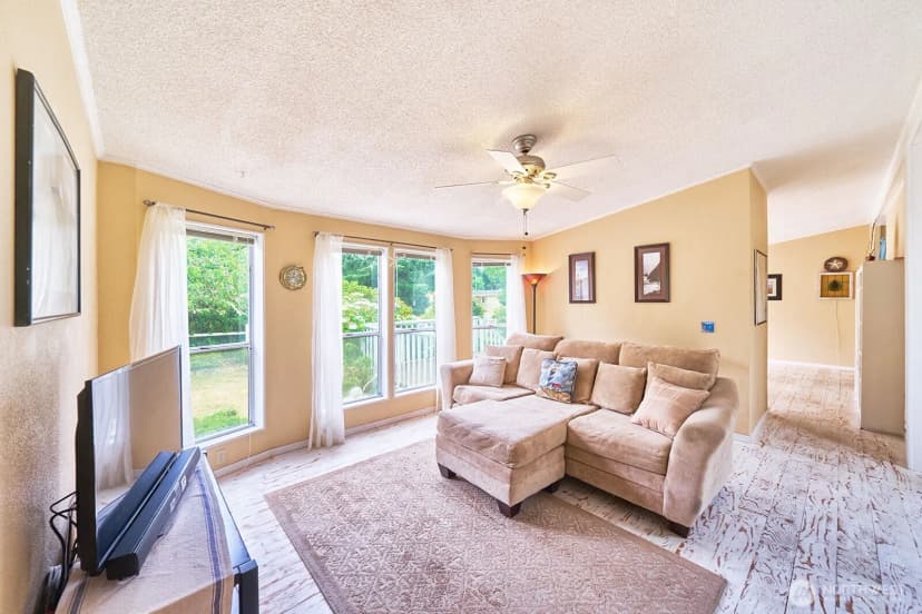Property photo for 1308 323rd Place, Ocean Park photo 5