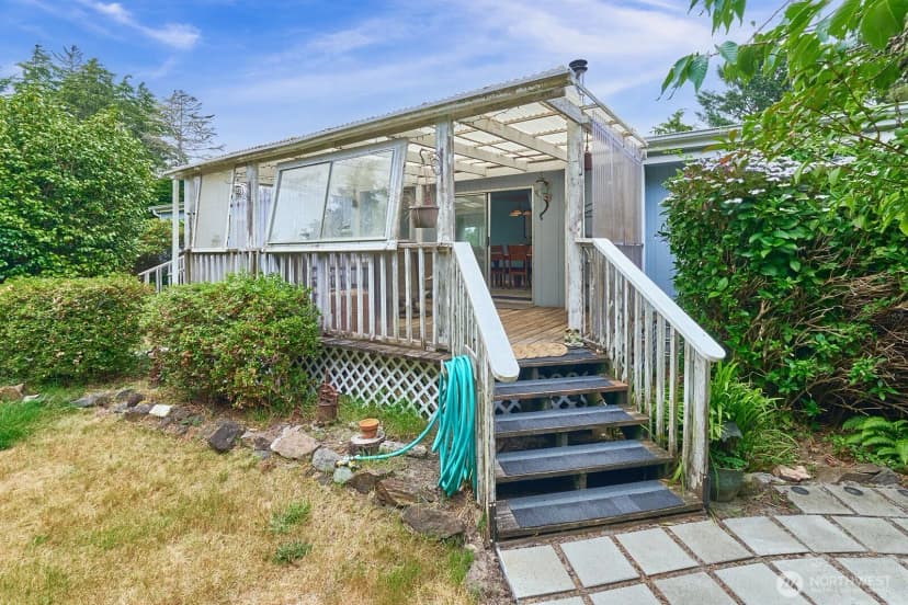 Property photo for 1308 323rd Place, Ocean Park photo 19