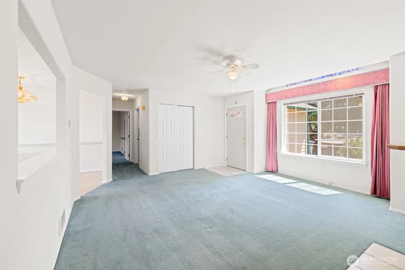 Property photo for 109 N Honeycomb Circle, Sequim photo 6