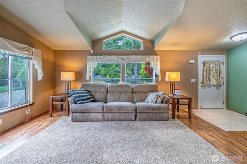 Property photo for 21304 131st Street Ct E, Bonney Lake photo 9