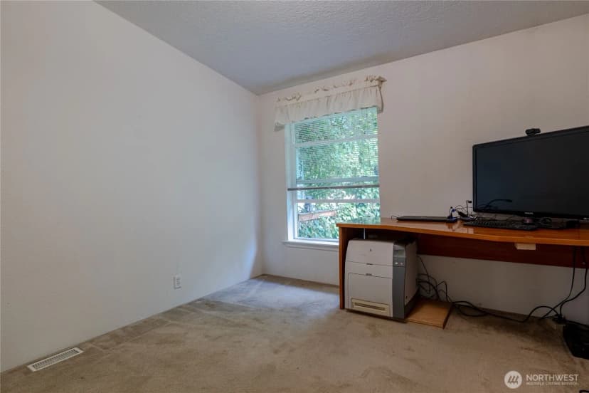 Property photo for 21304 131st Street Ct E, Bonney Lake photo 18