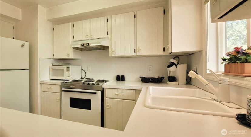Property photo for 27312 N Place, Ocean Park photo 31