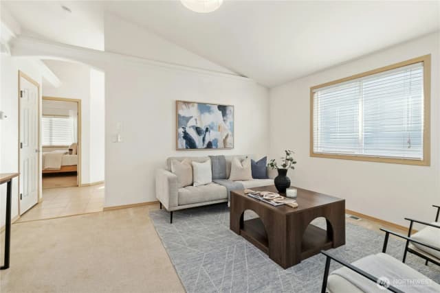 Property photo for 6201 73rd Ave Ne, Marysville photo 3