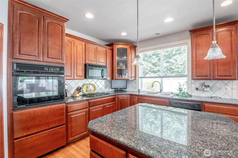 Property photo for 17718 92nd Avenue E, Puyallup photo 12