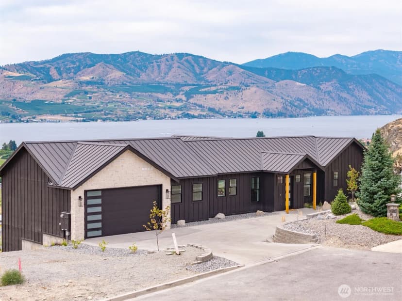 Property photo for 134 Hillcrest Place, Chelan photo 3