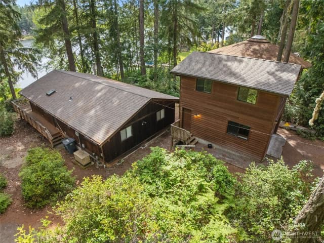 Property photo for 10911 Country Club Drive, Anderson Island photo 2