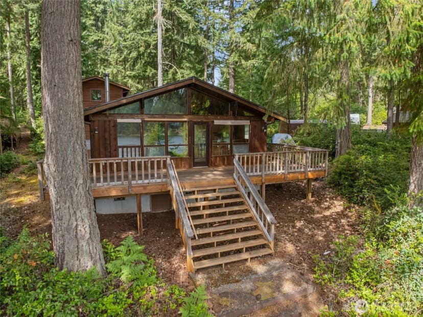 Property photo for 10911 Country Club Drive, Anderson Island photo 6