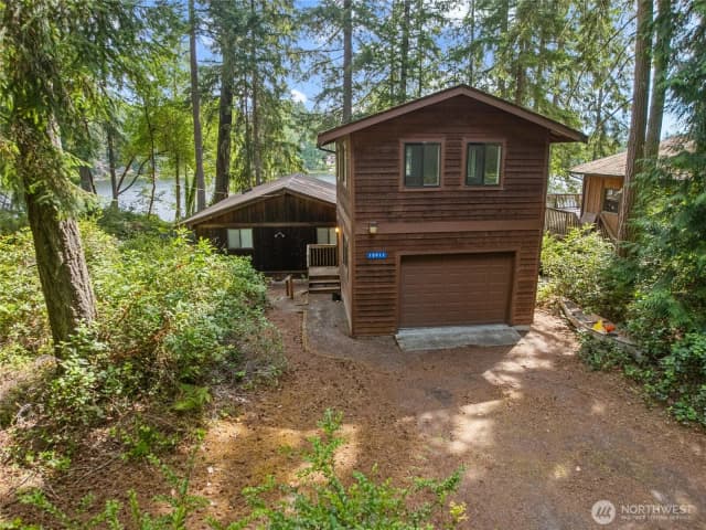 Property photo for 10911 Country Club Drive, Anderson Island