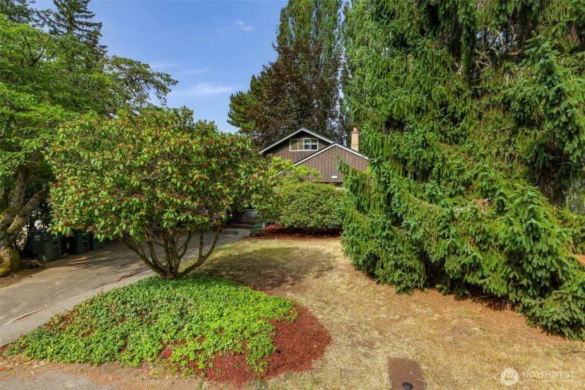 Property photo for 3117 Vallette Street, Bellingham photo 3