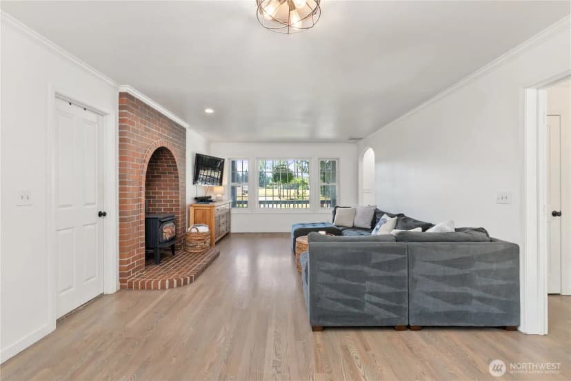 Property photo for 8314 324th Street E, Eatonville photo 8