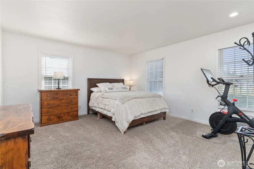 Property photo for 8314 324th Street E, Eatonville photo 19