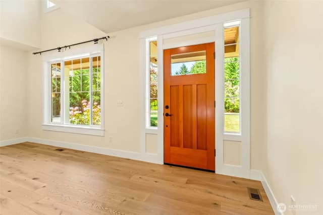 Property photo for 14032 30th Street Se, Snohomish photo 5