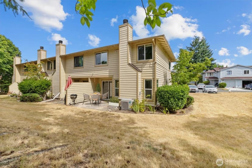 Property photo for 10917 Se 251st Place #a40a, Kent photo 22