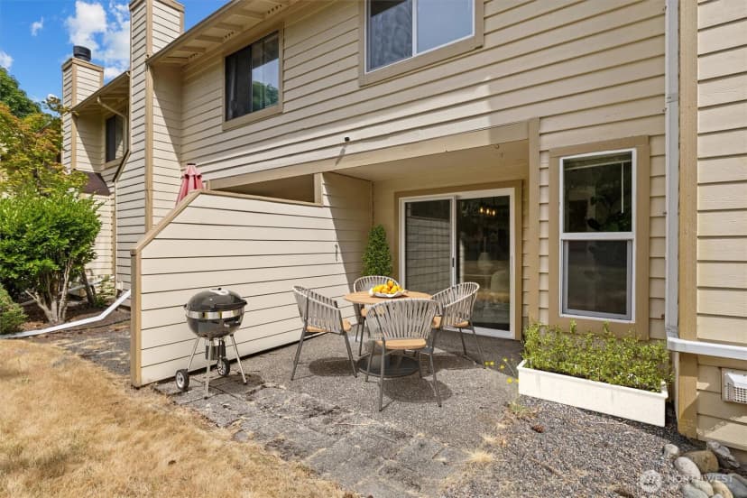 Property photo for 10917 Se 251st Place #a40a, Kent photo 20