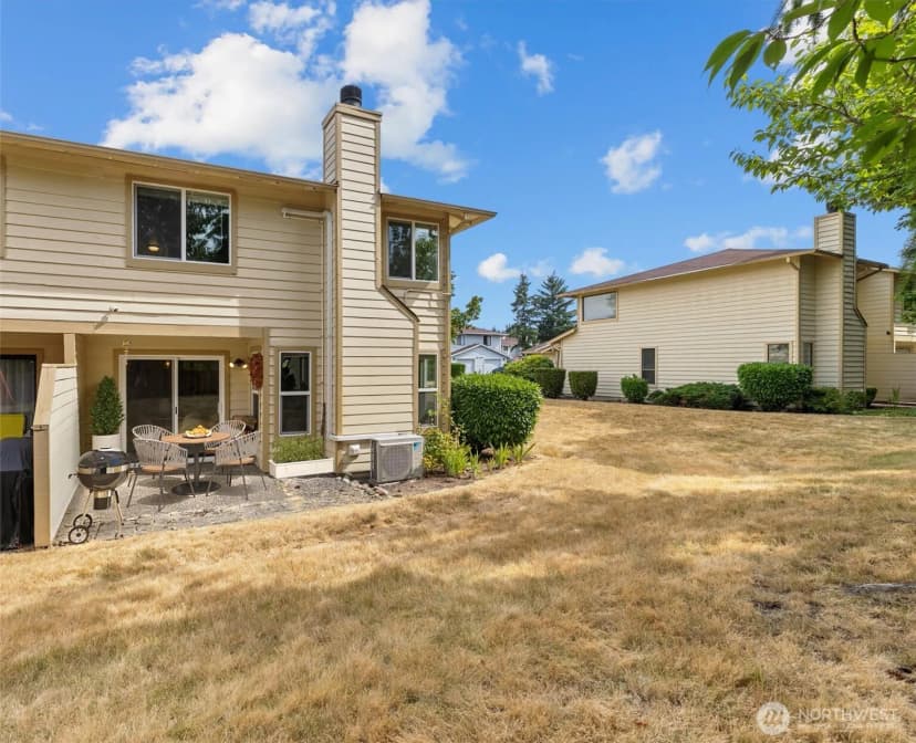 Property photo for 10917 Se 251st Place #a40a, Kent photo 21
