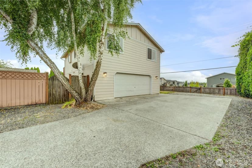 Property photo for 8316 14th Place Se, Lake Stevens photo 3