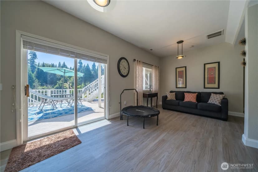 Property photo for 21732 E Lost Lake Road, Snohomish photo 18