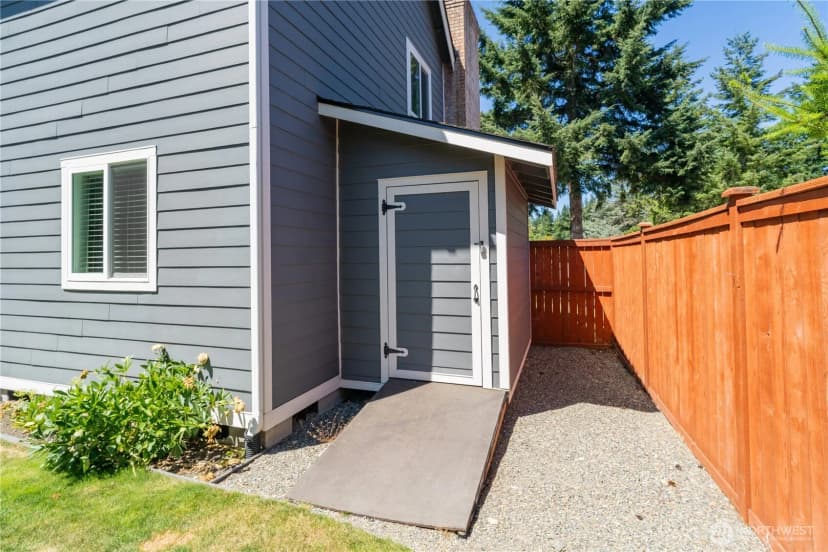 Property photo for 7118 57th Street Court W, University Place photo 35