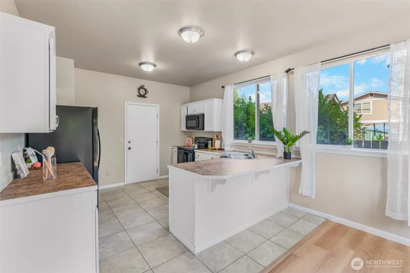 Property photo for 6609 E I Street, Tacoma photo 14