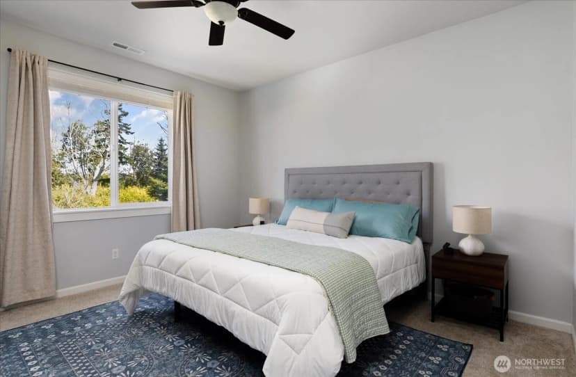 Property photo for 3230 Sw Fairway Point Drive, Oak Harbor photo 10