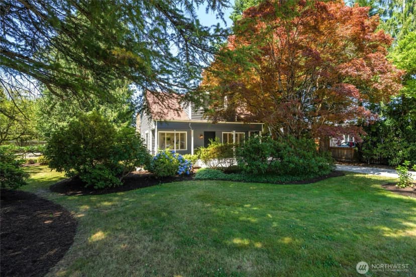 Property photo for 320 Township Street, Sedro Woolley photo 32