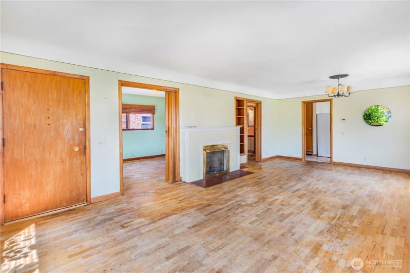 Property photo for 1505 Oakes Avenue, Everett photo 3