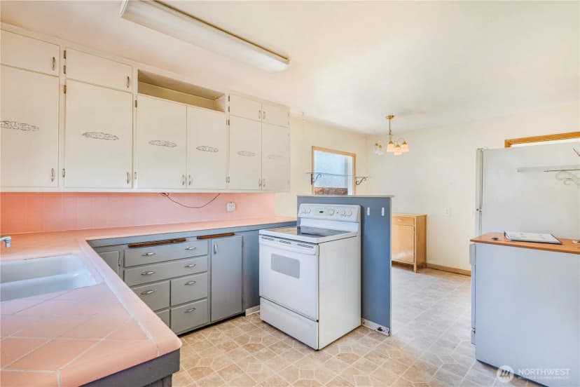 Property photo for 1505 Oakes Avenue, Everett photo 14